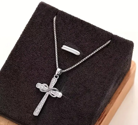 Infinite Love Necklace – Sterling Silver